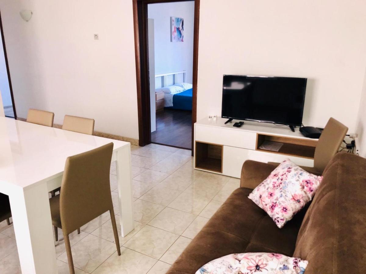 Апартаменты Point Elyseum Apartament Сент Джулианс Экстерьер фото